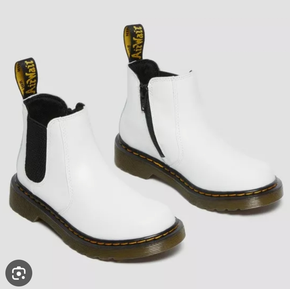 Dr. Martens Junior 2976 White Leather Chelsea Boots